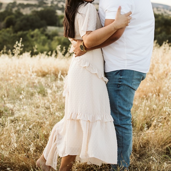 Lulus Dresses & Skirts - Lulu’s Next to You Swiss Dot Ruffled Midi Dress